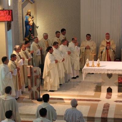 21-22 mai: Iaşi: Jubilee de 25 şi 20 de ani de sfântă Preoţie ale promoţiilor 1989 şi, respectiv, 1994, la Institutul Teologic "Sfântul Iosif"