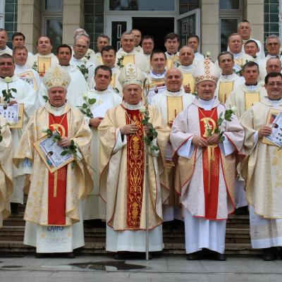 21-22 mai: Iaşi: Jubilee de 25 şi 20 de ani de sfântă Preoţie ale promoţiilor 1989 şi, respectiv, 1994, la Institutul Teologic "Sfântul Iosif"