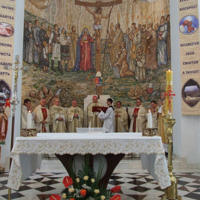 24 mai: Participare la hramul catedralei din Chisinau