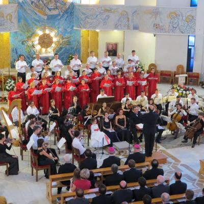 25 mai: Iaşi: Concert vocal-simfonic de muzică sacră