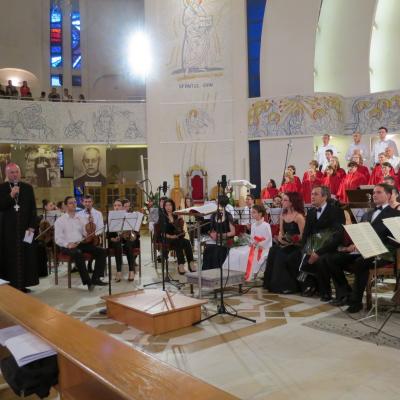 25 mai: Iaşi: Concert vocal-simfonic de muzică sacră