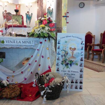 25 mai: Cleja "Sfântul Francisc": Prima Împărtăşanie