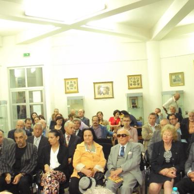 30 mai: Bacău: Sesiunea naţională de comunicări ştiinţifice "Arhivele şi istoria"