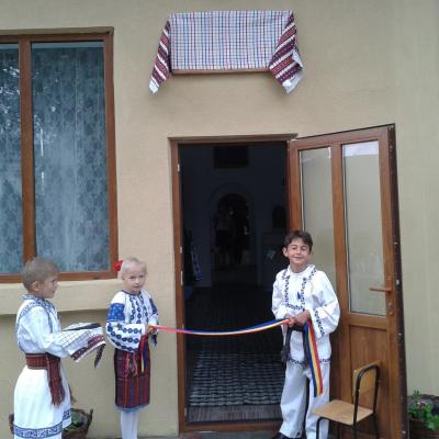 31 mai: Răchiteni: Sfinţirea Muzeului etnografic