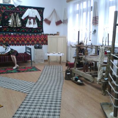 31 mai: Răchiteni: Sfinţirea Muzeului etnografic