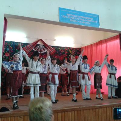31 mai: Răchiteni: Sfinţirea Muzeului etnografic