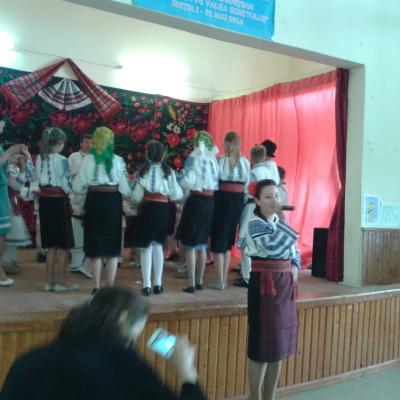 31 mai: Răchiteni: Sfinţirea Muzeului etnografic