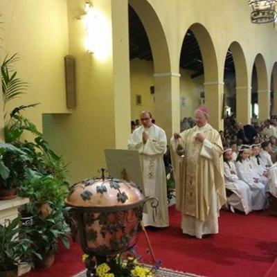 1 iunie: Roma: Prima sfântă Împărtăşanie la Grotte Celoni
