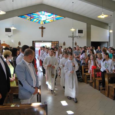 1 iunie: Ladispoli: Primirea sacramentului Mirului