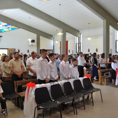 1 iunie: Ladispoli: Primirea sacramentului Mirului
