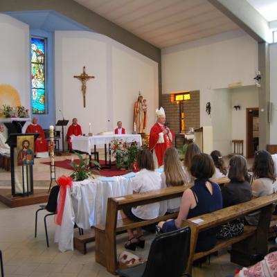 1 iunie: Ladispoli: Primirea sacramentului Mirului