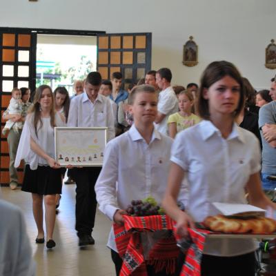 1 iunie: Ladispoli: Primirea sacramentului Mirului