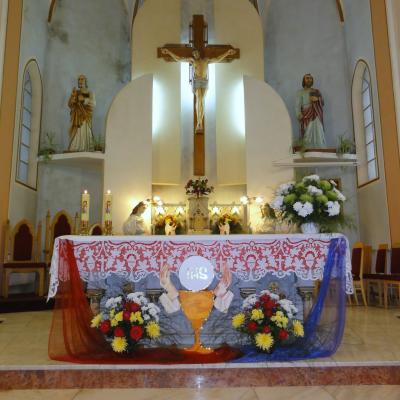1 iunie: Răducăneni: 32 de copii au primit Prima Sfântă Împărtăşanie