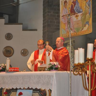 2 iunie: Cesano (Italia): Administrarea sfântului Mir