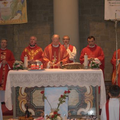 2 iunie: Cesano (Italia): Administrarea sfântului Mir