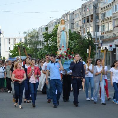7 iunie: Bacău - Baraţi: Procesiune în vigilia Rusaliilor