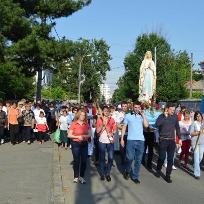 7 iunie: Bacău - Baraţi: Procesiune în vigilia Rusaliilor