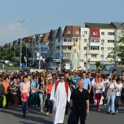 7 iunie: Bacău - Baraţi: Procesiune în vigilia Rusaliilor