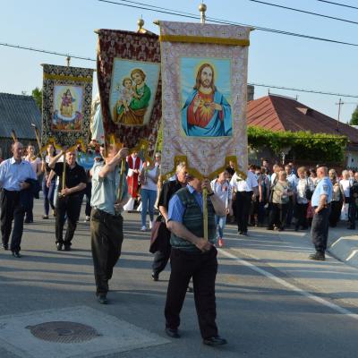 7 iunie: Bacău - Baraţi: Procesiune în vigilia Rusaliilor