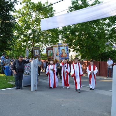 7 iunie: Bacău - Baraţi: Procesiune în vigilia Rusaliilor