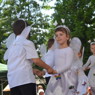 7 iunie: Valea Mare: Sărbătoarea Copiilor "Cu Isus sunt fericit!"