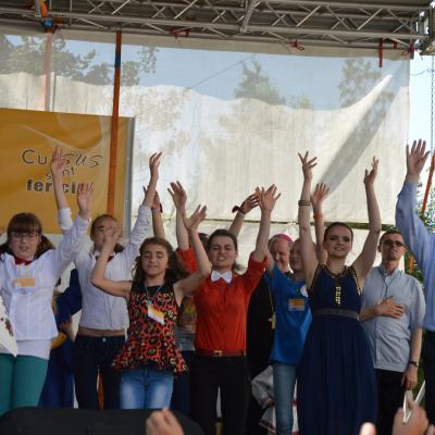 7 iunie: Valea Mare: Sărbătoarea Copiilor "Cu Isus sunt fericit!"