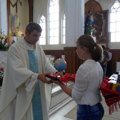 15 iunie: Gioseni: "Cutia Speranţei", darul pentru copiii din Kenya