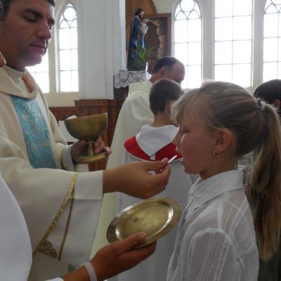15 iunie: Gioseni: "Cutia Speranţei", darul pentru copiii din Kenya