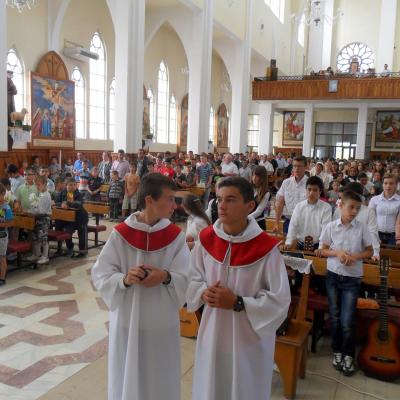 15 iunie: Gioseni: "Cutia Speranţei", darul pentru copiii din Kenya