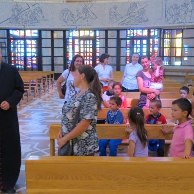 16 iunie: Iugani: "Rămas bun, frumoasă grădiniţă"