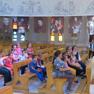 16 iunie: Iugani: "Rămas bun, frumoasă grădiniţă"