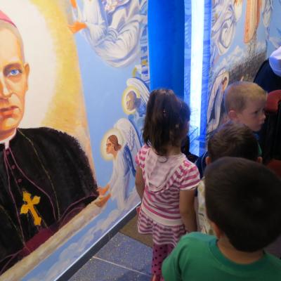 16 iunie: Iugani: "Rămas bun, frumoasă grădiniţă"