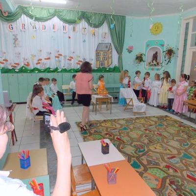 18 iunie: Săbăoani: Rămâi cu bine, grădiniţă!