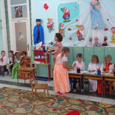 18 iunie: Săbăoani: Rămâi cu bine, grădiniţă!