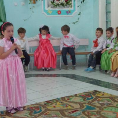 18 iunie: Săbăoani: Rămâi cu bine, grădiniţă!