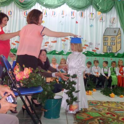 18 iunie: Săbăoani: Rămâi cu bine, grădiniţă!