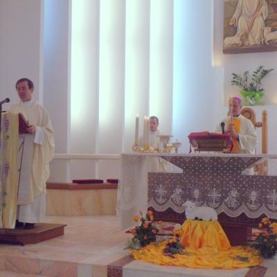 19 iunie: Iaşi: Procesiune cu preasfântul sacrament la Căminul de Bătrâni "Sfântul Iosif"