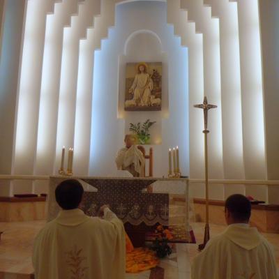 19 iunie: Iaşi: Procesiune cu preasfântul sacrament la Căminul de Bătrâni "Sfântul Iosif"