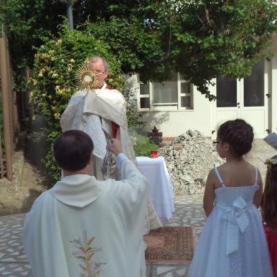 19 iunie: Iaşi: Procesiune cu preasfântul sacrament la Căminul de Bătrâni "Sfântul Iosif"