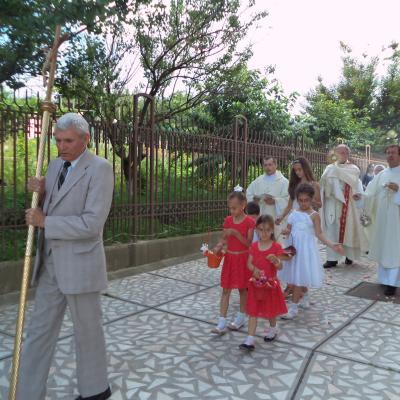 19 iunie: Iaşi: Procesiune cu preasfântul sacrament la Căminul de Bătrâni "Sfântul Iosif"