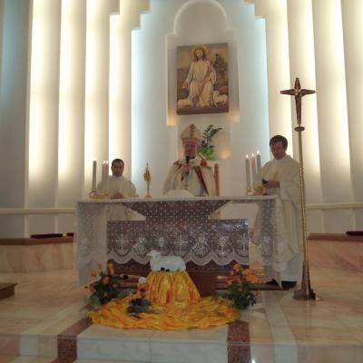 19 iunie: Iaşi: Procesiune cu preasfântul sacrament la Căminul de Bătrâni "Sfântul Iosif"