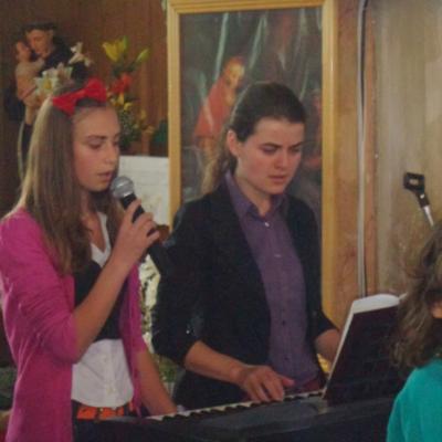 21 iunie: Valea Mare: Liturghie jubiliară