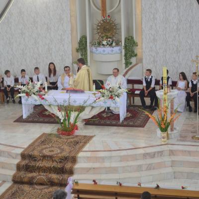 22 iunie: Focşani: Prima Sfântă Împărtăşanie