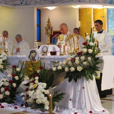 22 iunie: Iaşi: Liturghie şi procesiune cu ocazia sărbătorii Trupul şi Sângele Domnului