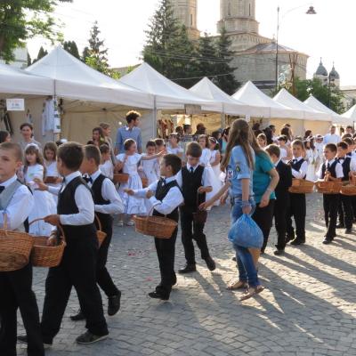 22 iunie: Iaşi: Liturghie şi procesiune cu ocazia sărbătorii Trupul şi Sângele Domnului