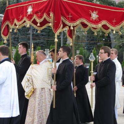 22 iunie: Iaşi: Liturghie şi procesiune cu ocazia sărbătorii Trupul şi Sângele Domnului