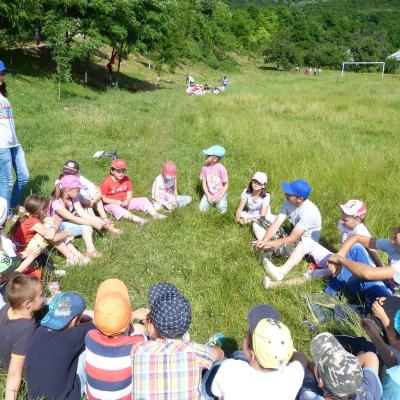 23 iunie - 6 iulie: Ploscuţeni: La noi GREF-ul e în toi