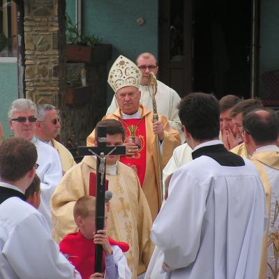 27 iunie: Poiana Micului: Jubileul bisericii "Preasfânta Inimă a lui Isus"