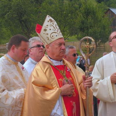 27 iunie: Poiana Micului: Jubileul bisericii "Preasfânta Inimă a lui Isus"