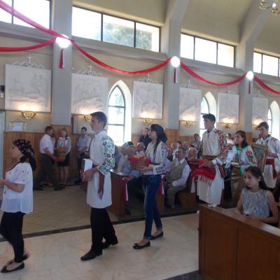 29 iunie: Traian (NT): Hramul comunităţii